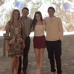 Meet your Posher, Kay